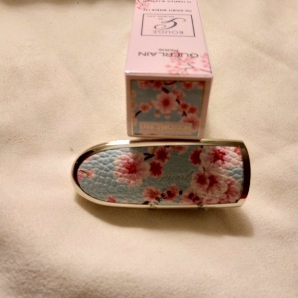 Guerlain LE Cherry Blossom Case and Rouge G 61 *NIB* - Picture 3 of 11